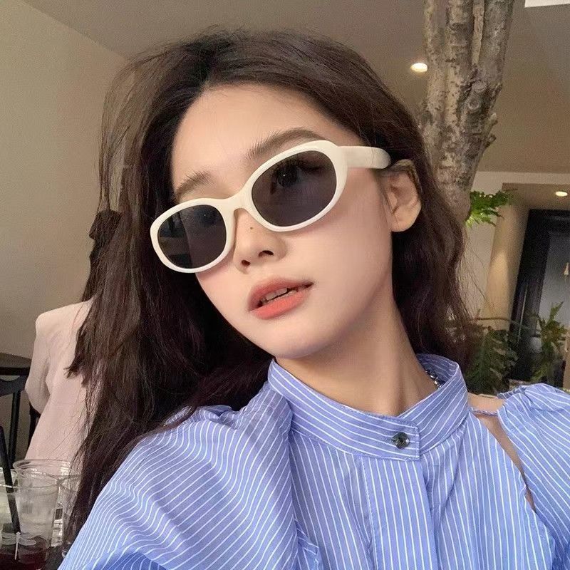 欧美复古椭圆墨镜女网红夏季出街拍照凹造型高级感防紫外线太阳镜