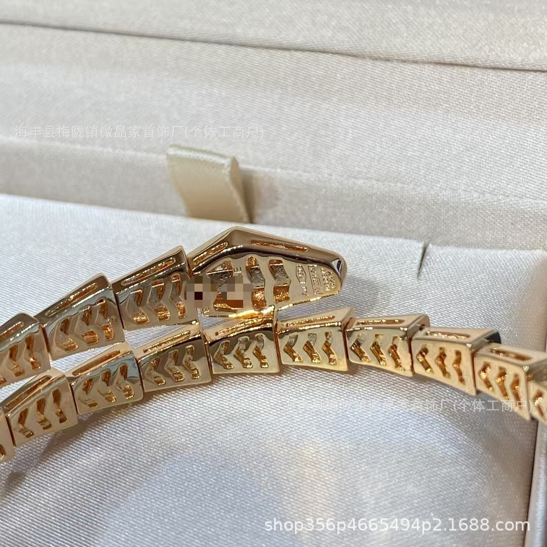 高版本宝家满钻蛇形手镯高版弹簧蛇骨手镯V金CNC工艺工厂直销