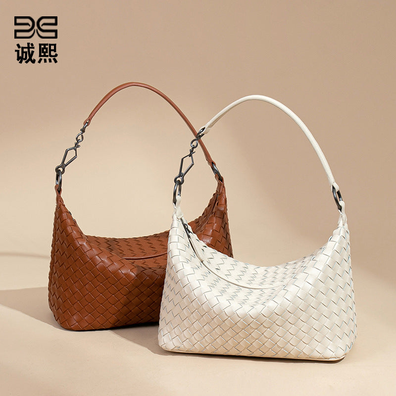 2025新款时尚小众腋下编织女包休闲纯色手提包潮流单肩斜挎饭盒包