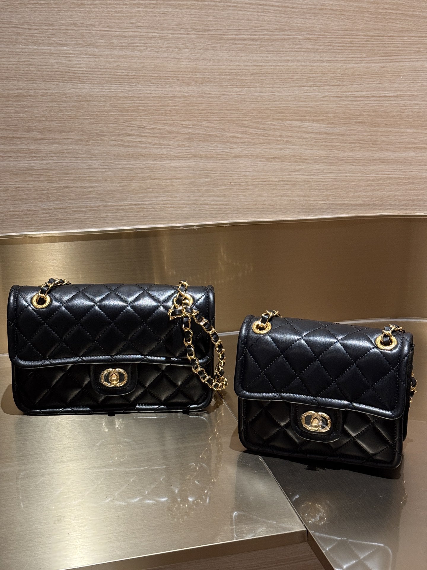 2025新款小香风羊皮cf包复古链条豆腐包高级感单肩斜挎口盖包包