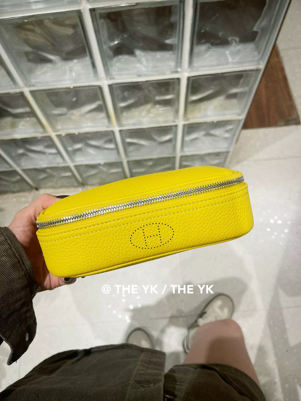 真皮h拉链化妆包便携旅行出差洗漱包大容量收纳包小鸡黄手提包