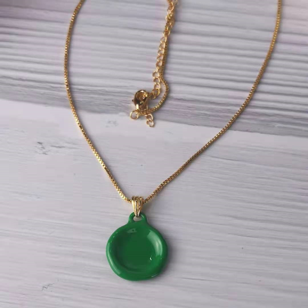 BV新款2021项链珐琅圆牌吊坠欧美高级感不规则圆形绿色长款项链女