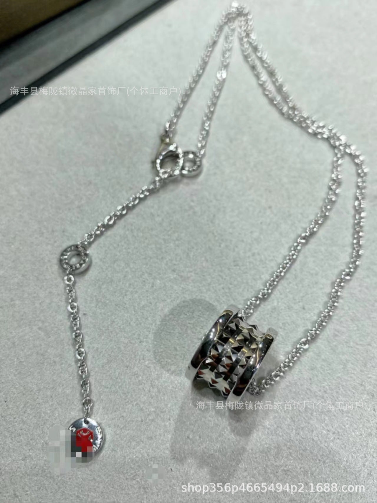 Bv高版本宝家小红人铆钉项链新款慈善款经典黑白陶瓷项链CNC精工