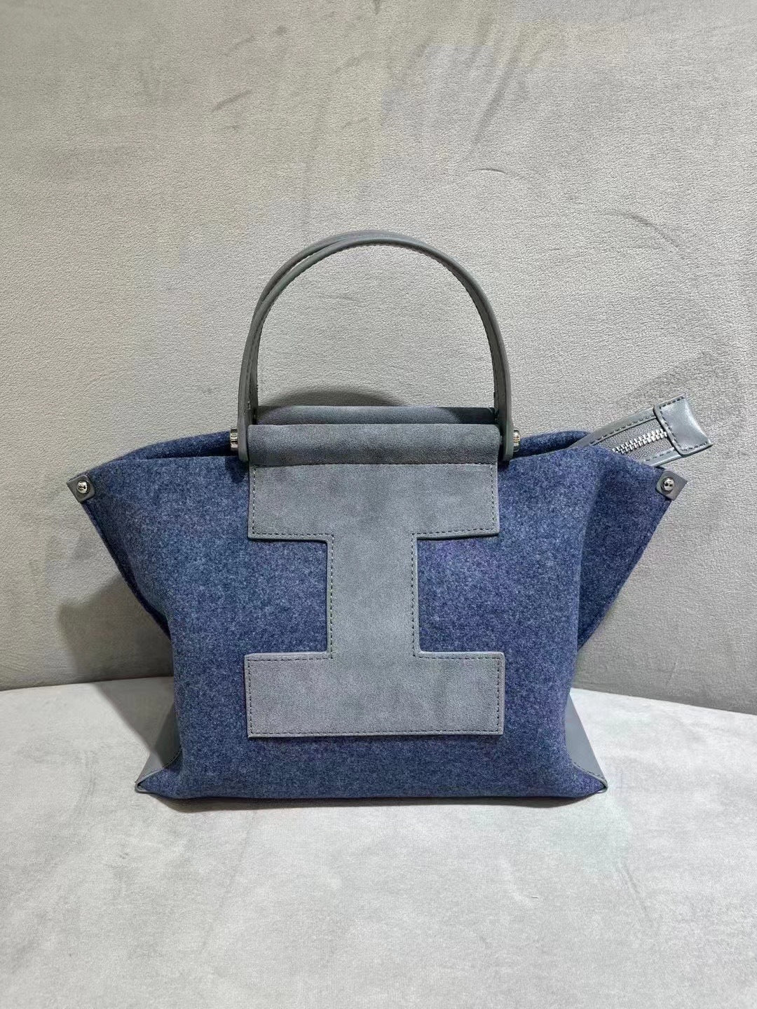 小众设计托特包2023新款百搭头层牛皮手提包高级感真皮单肩斜挎包