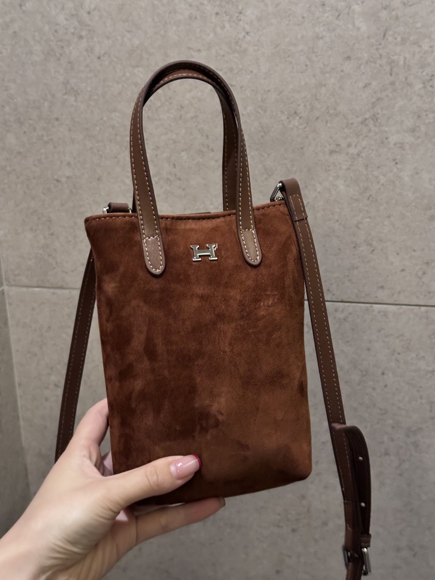 小众头层磨砂皮手机包麂皮绒面单肩斜挎包简约时尚女包轻便小包包