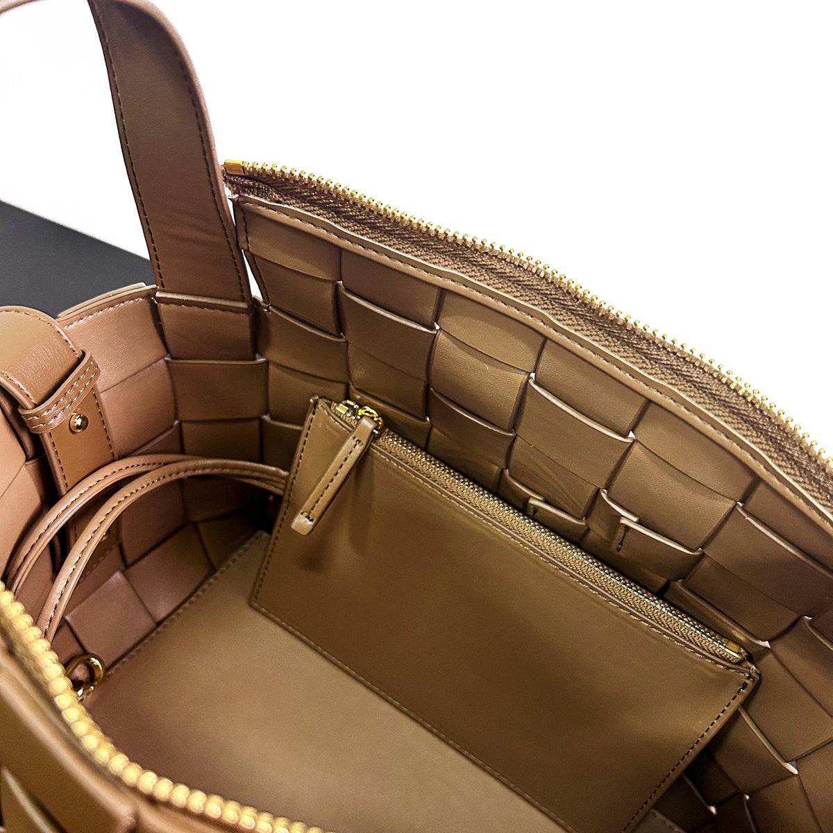 包包女包手工编织头层牛皮高档优雅时尚大容量通勤外出手提单肩包