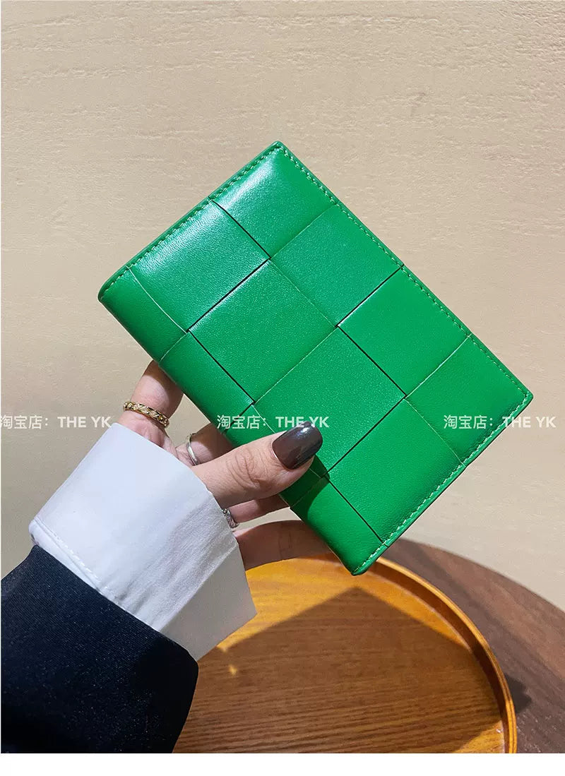 羊皮编织护照包女士简约机票护照收纳本保护套多功能证件卡零钱包