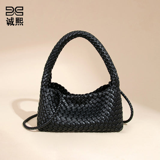 时尚小众2025新款手提包高级感大容量手工编织女包休闲单肩斜跨包