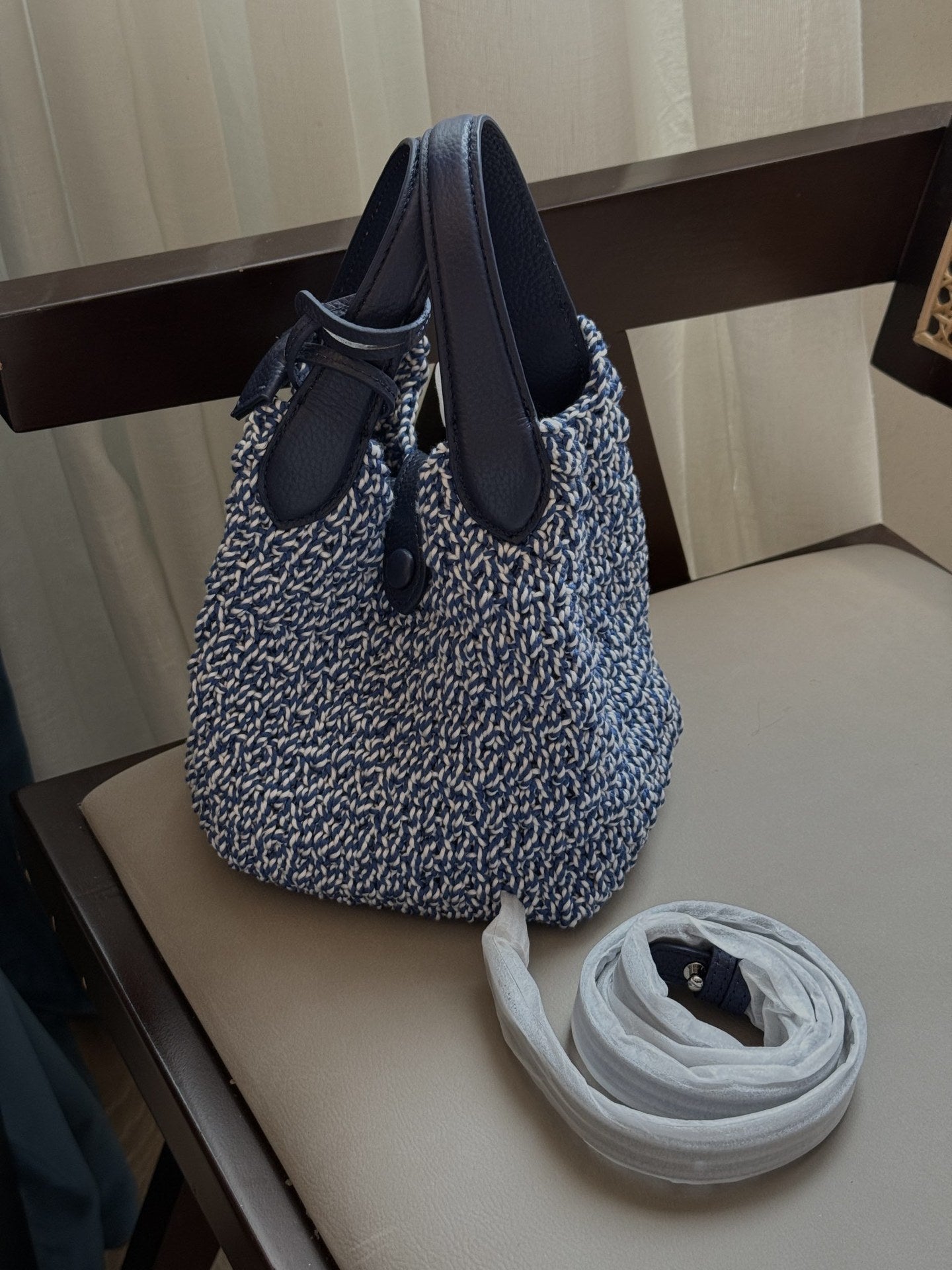 2025春夏新款大容量新款托特包上班通勤简约女士挎包休闲时尚女包