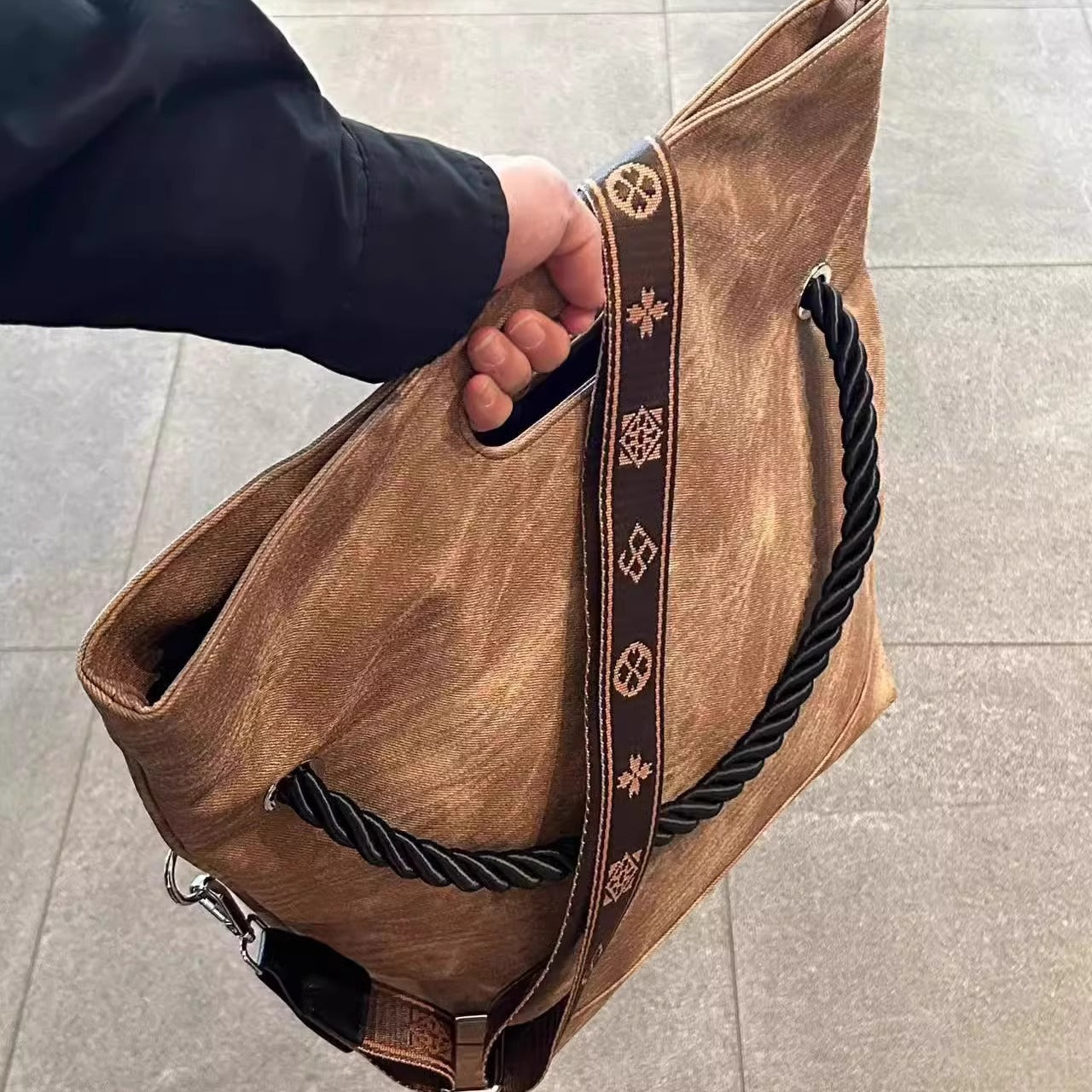 韩版扎染慵懒风软皮大容量通勤单肩包复古邮差斜跨托特包电脑包