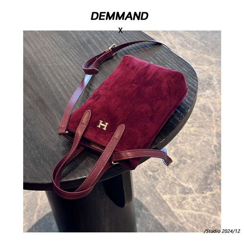 小众头层磨砂皮手机包麂皮绒面单肩斜挎包简约时尚女包轻便小包包