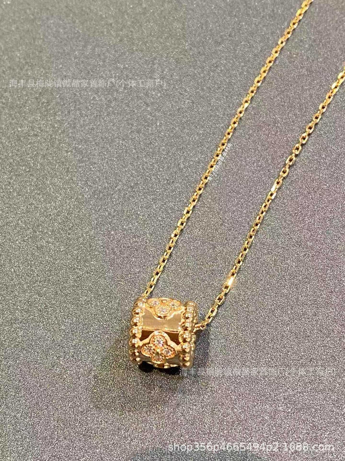 高版本万花筒项链女玫瑰金时尚锁骨链不掉色饰品批发工厂直销跨境