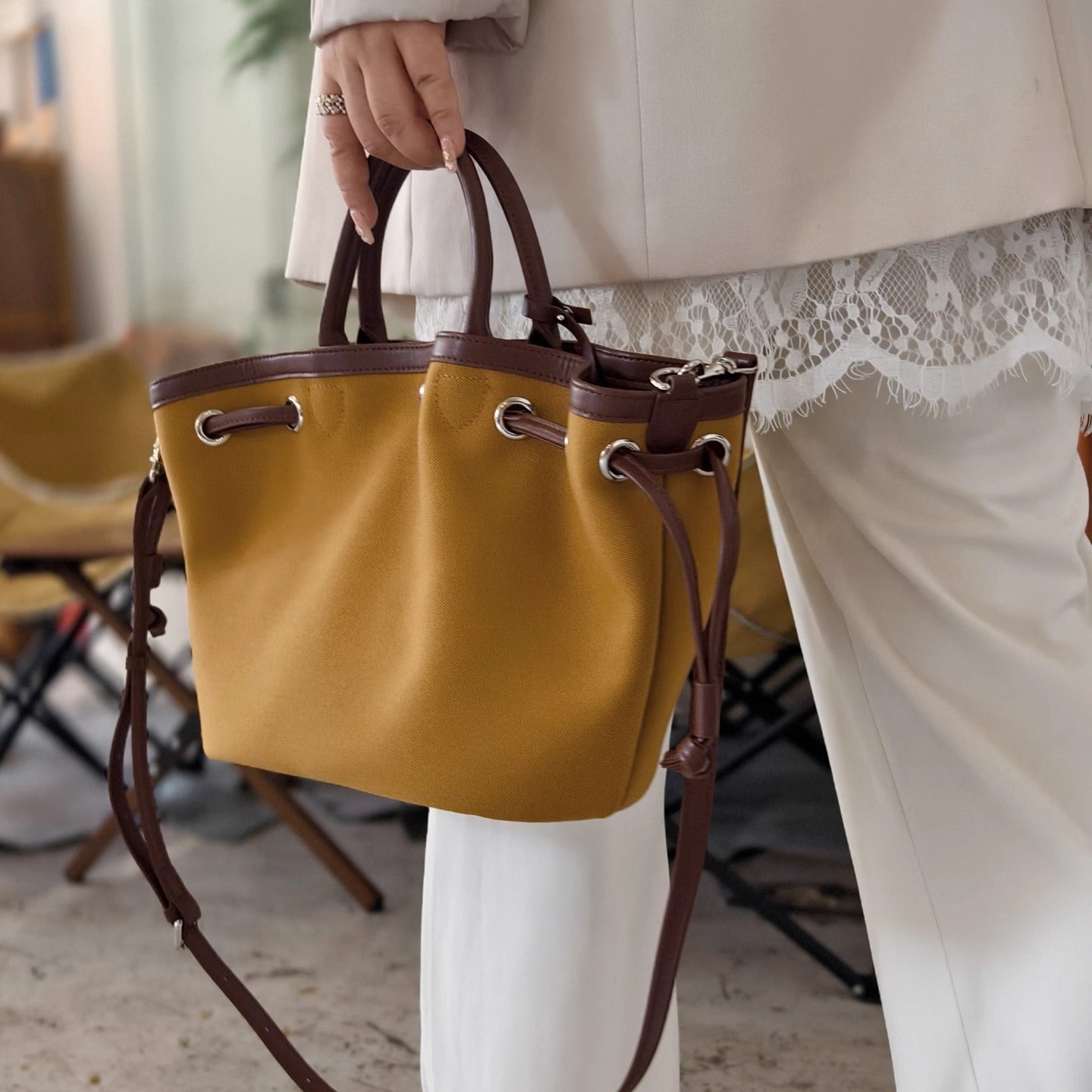 韩版休闲百搭ins通勤帆布包包女2025夏季手提斜跨包真皮托特包潮