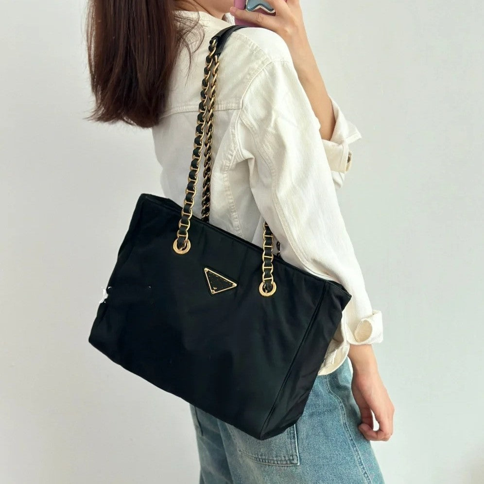 中古尼龙布P家菱格链条腋下包百搭单肩大容量托特包女包批发代发