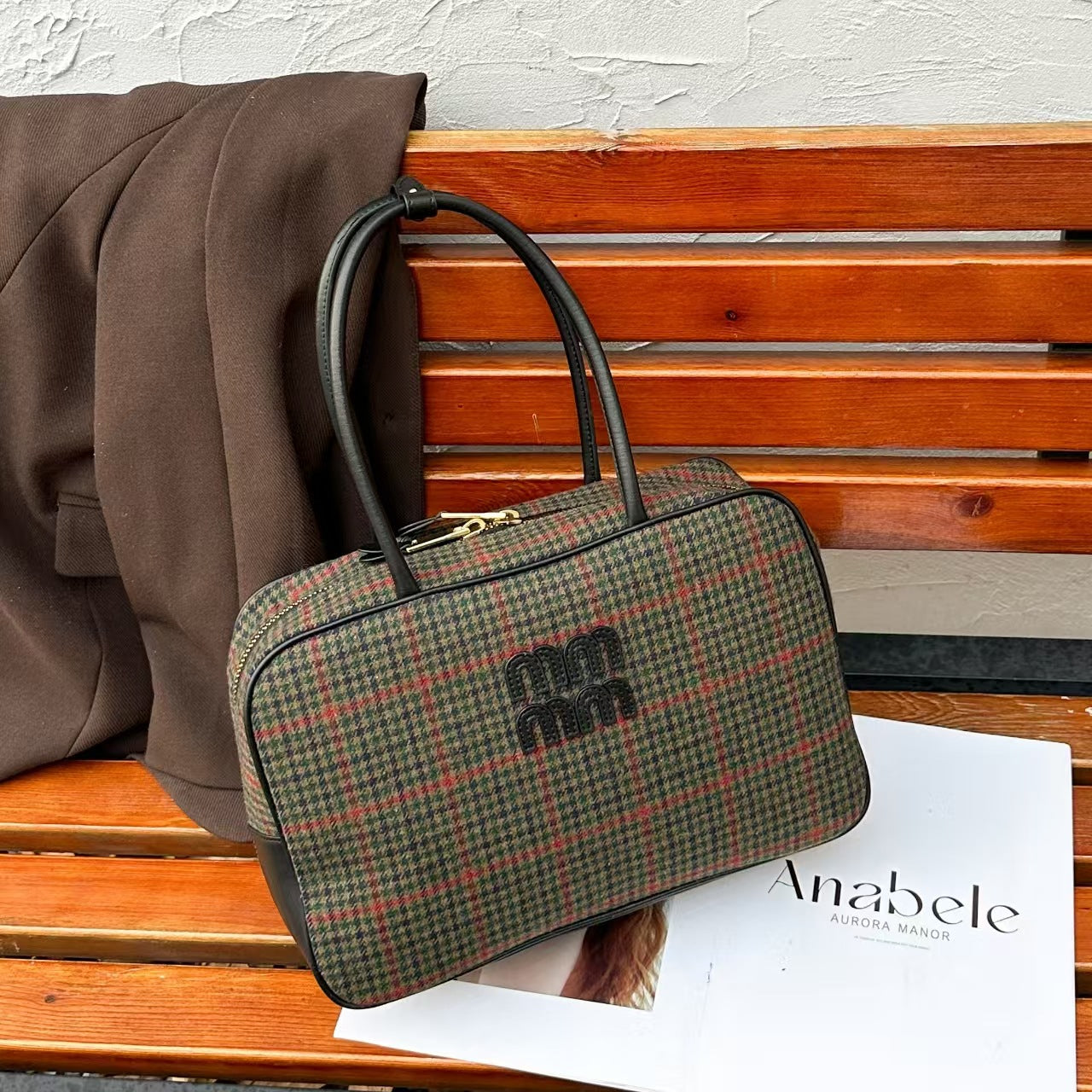 小设计大容量公文包2024新款复古美拉德手提斜挎大包气质单肩包