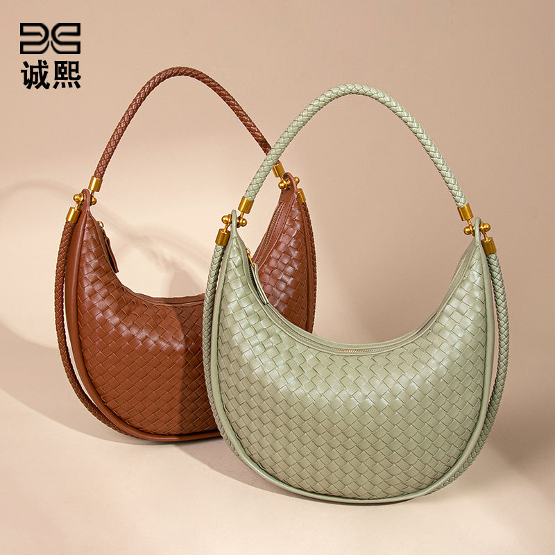 时尚手工编织包休闲女士手提月牙包小众单肩腋下包斜挎新月饺子包