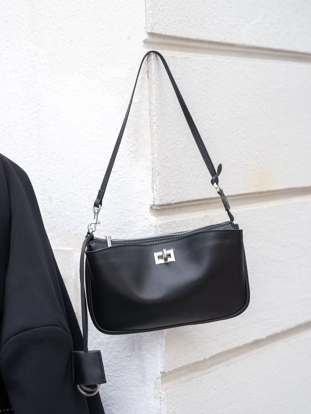 头层牛皮真皮女包腋下包锁扣小方包机车手提包法棍包单肩包斜挎包