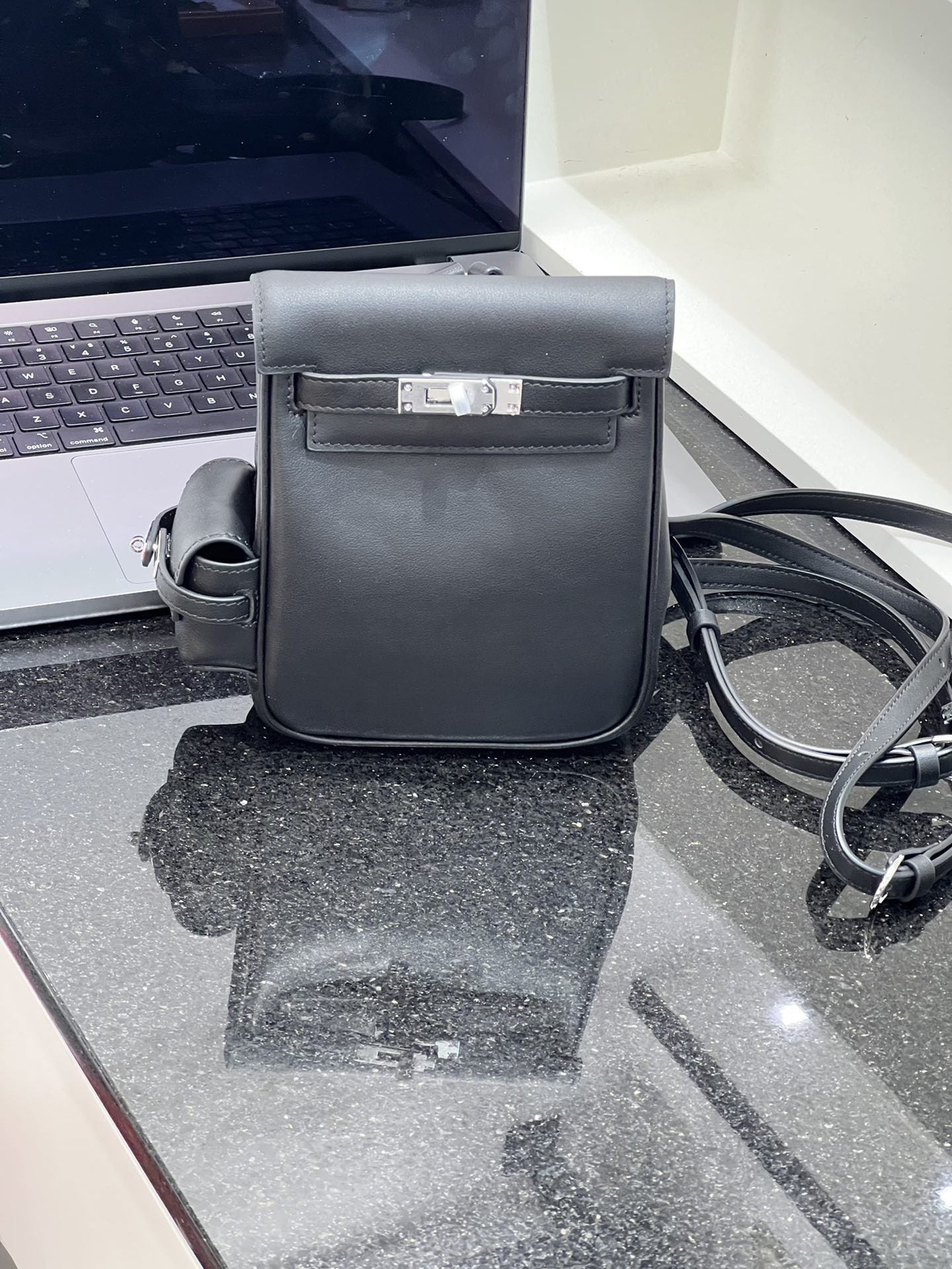 黑色凯莉双肩包包女式2024新款轻奢小众高级感旅游通勤背包秋冬季