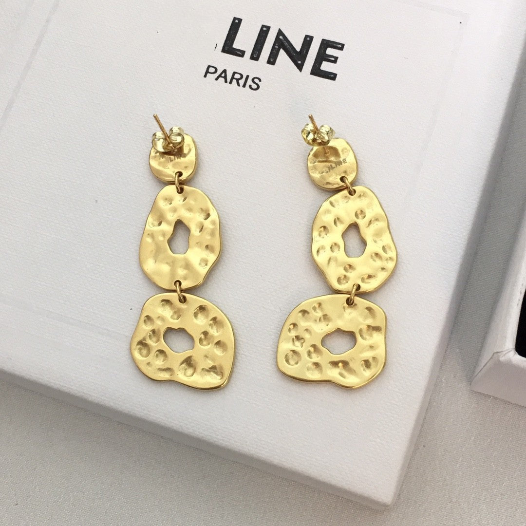 赛林家23新款三环耳钉女高级感气质欧美风黄铜镀金不规则圆片耳环