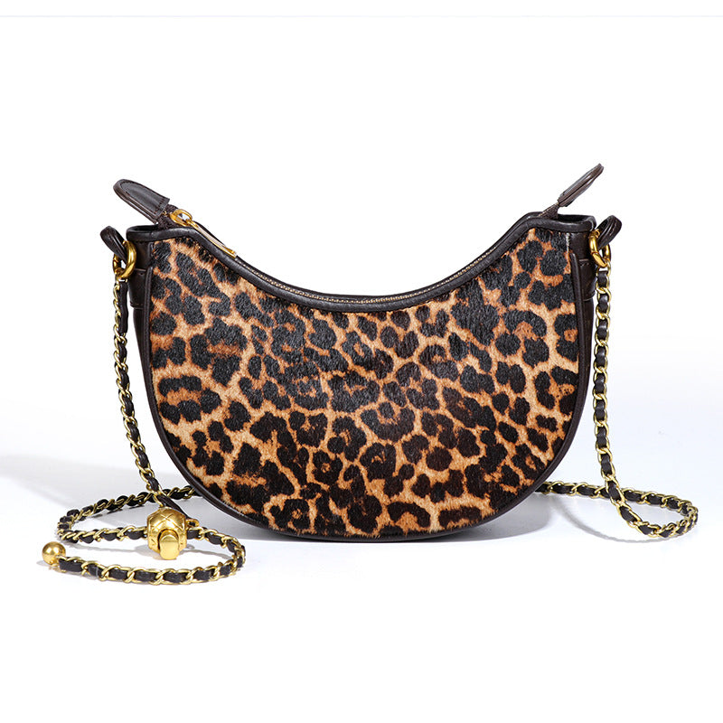 新潮时尚豹纹饺子包真皮马毛新月包质感小众斜挎月牙包复古单肩包
