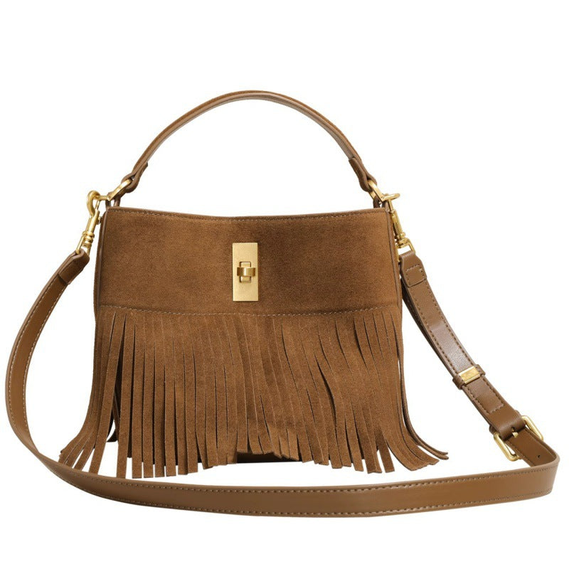 真皮水桶包ins潮酷复古流苏女包磨砂休闲百搭手提斜挎包 一件代发