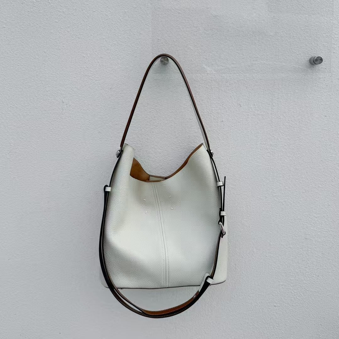 2025新款白色水桶包女斜挎头层真牛皮单肩大容量斜挎托特通勤包