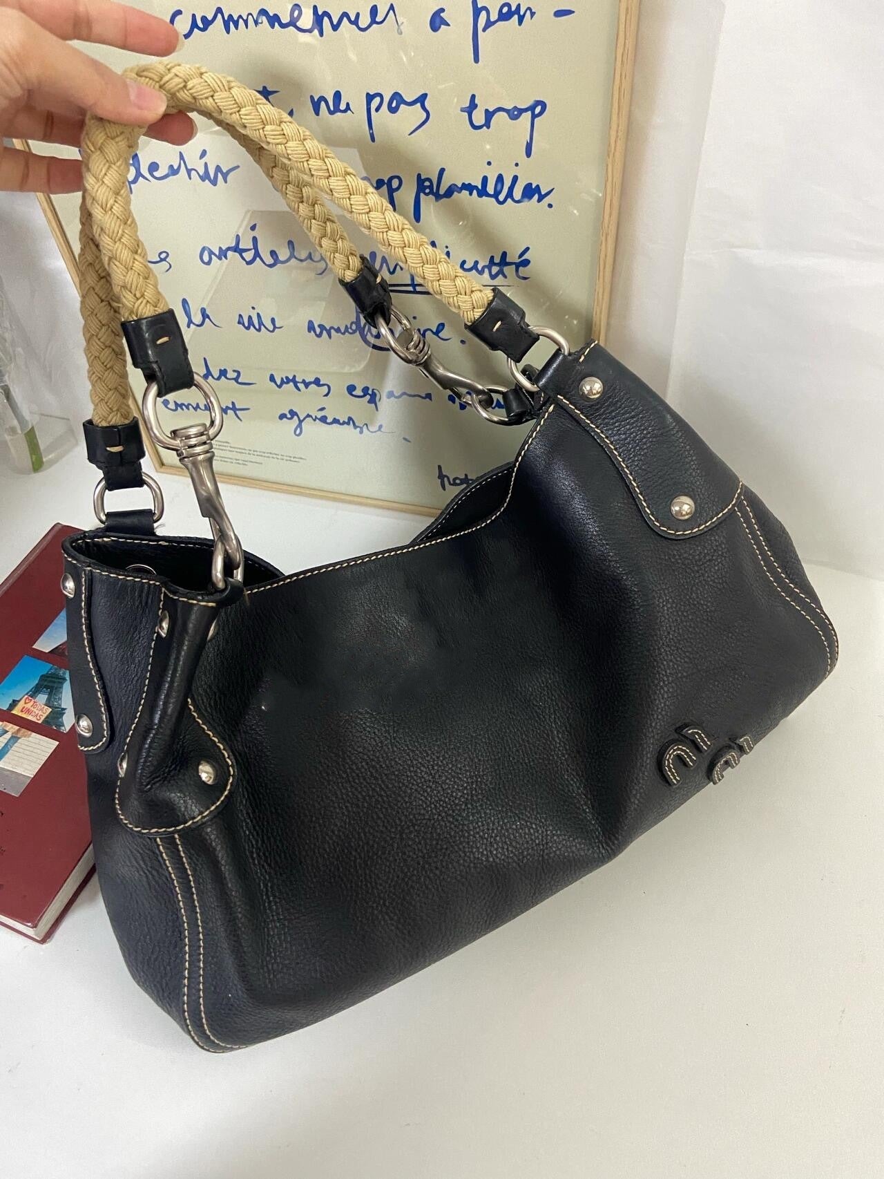 miu廖轻奢小众高级感腋下包2025新款夏季麻花手提单肩斜挎包女