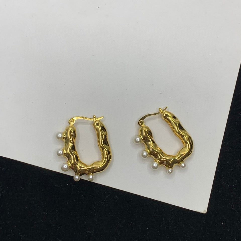 赛林22新款几何形U珍珠耳环女高级感气质港风CEL不规则镀金耳扣