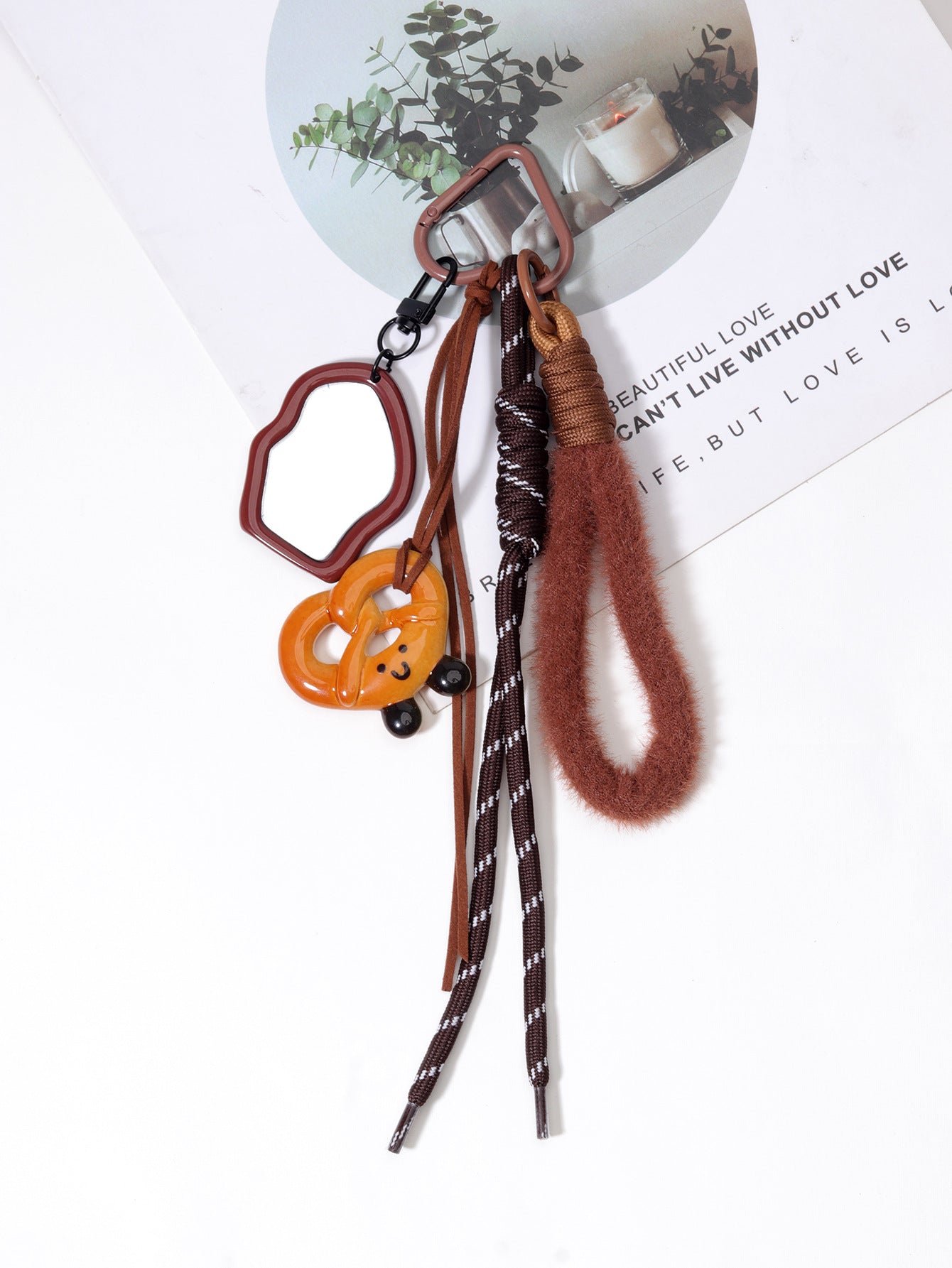 miu风碱水面包钥匙扣秋冬美拉德系可爱面包挂件学生情侣书包装饰