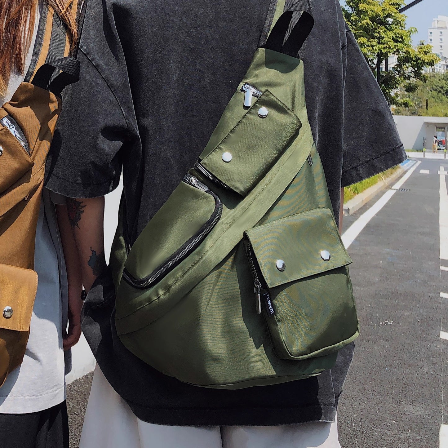 机能弓箭包男女款户外运动斜挎包工装背包登山骑行通勤胸包单肩包