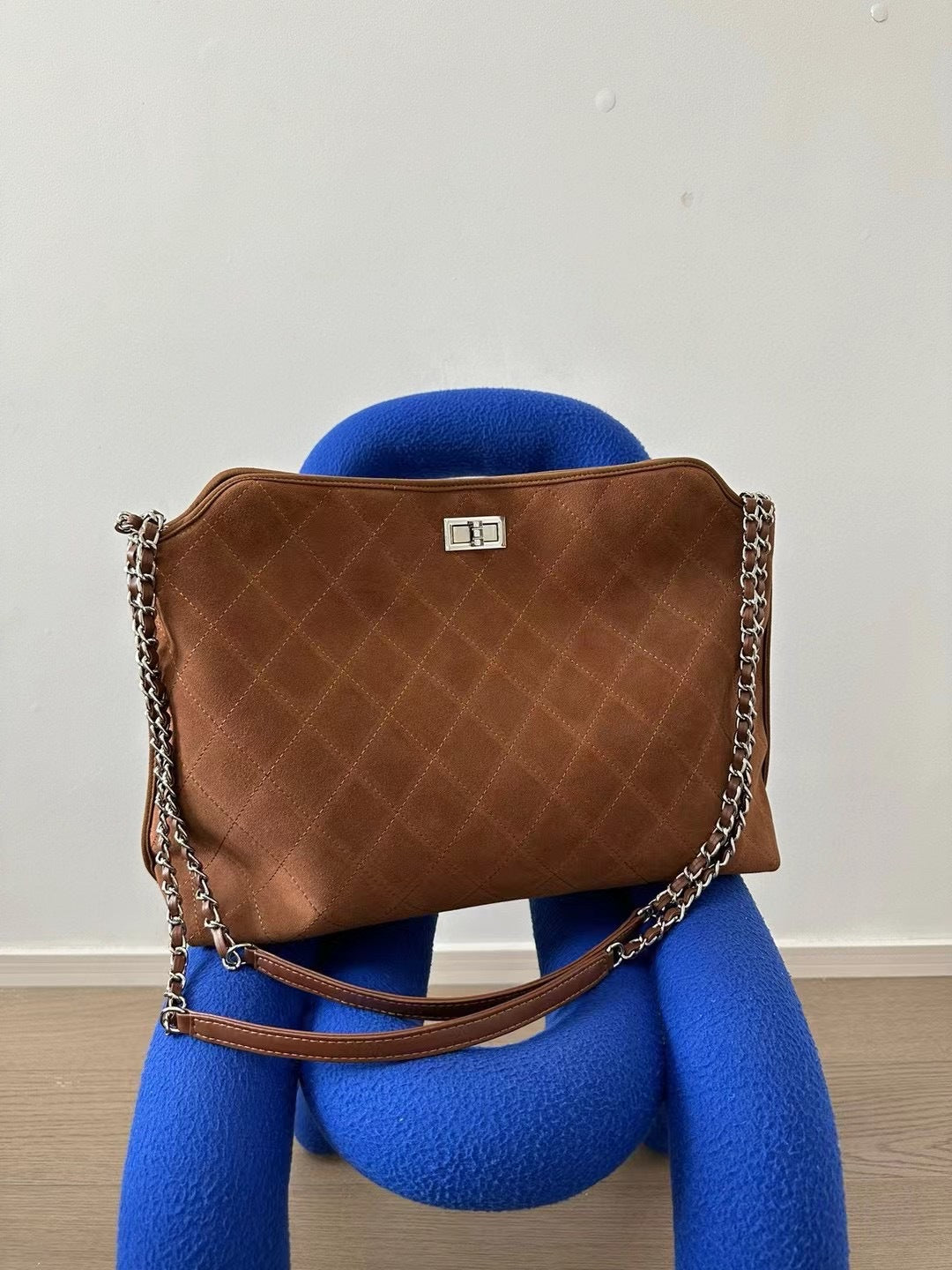 2023秋冬新款小香包复古磨砂皮大容量链条托特包单肩斜挎大包