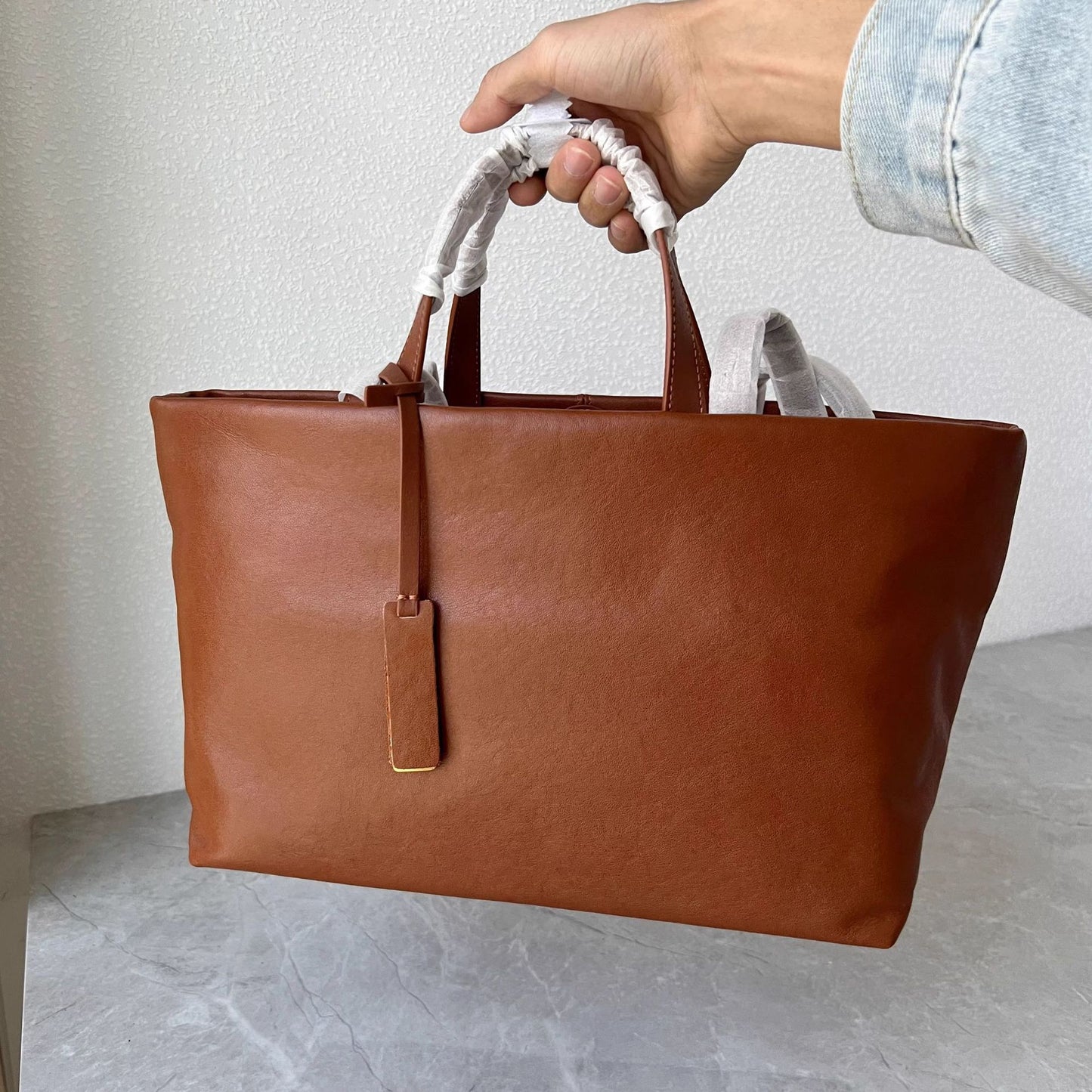 头层植鞣牛皮托特包2024秋冬新款大容量通勤女包软皮轻便单肩包潮