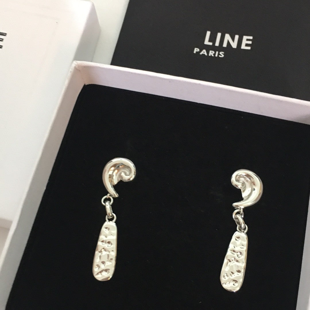 赛林23新款耳蜗耳钉女高级感个性冷淡风几何形黄铜镀金长款耳环