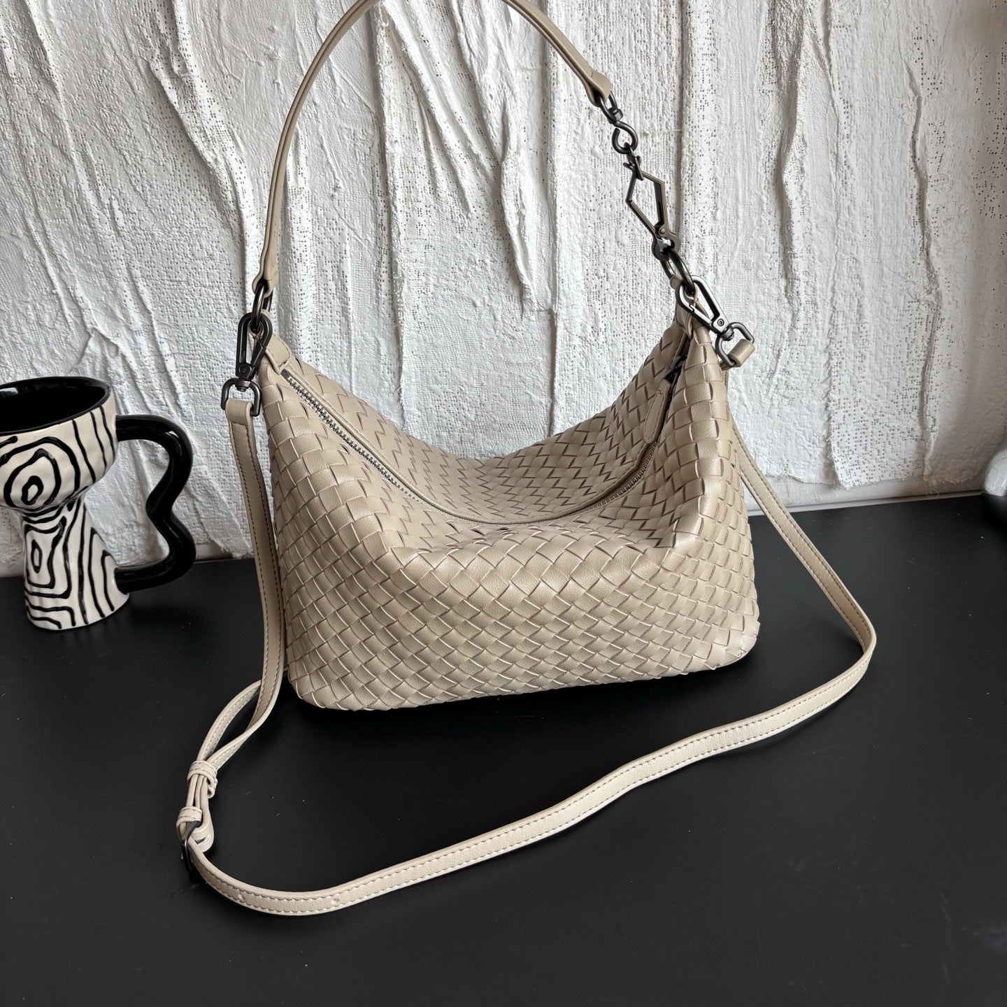 羊皮编织饭盒包饺子包遛狗包慵懒风双肩带腋下包手挽手提斜挎女包