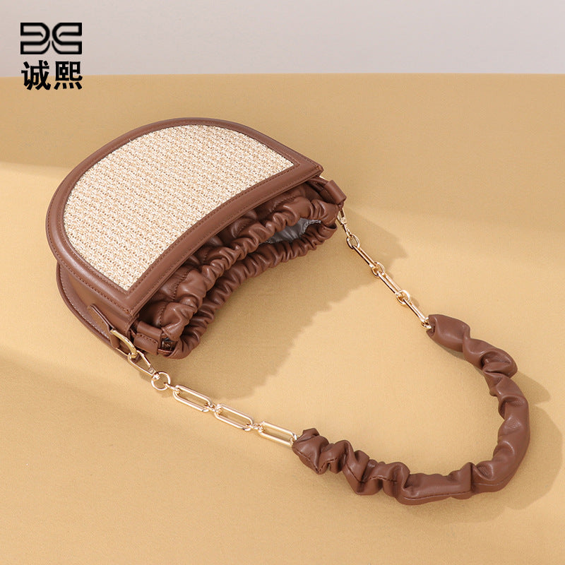 拉菲草单肩腋下包沙滩度假草编马鞍包小清新仙女藤编包斜挎子母包