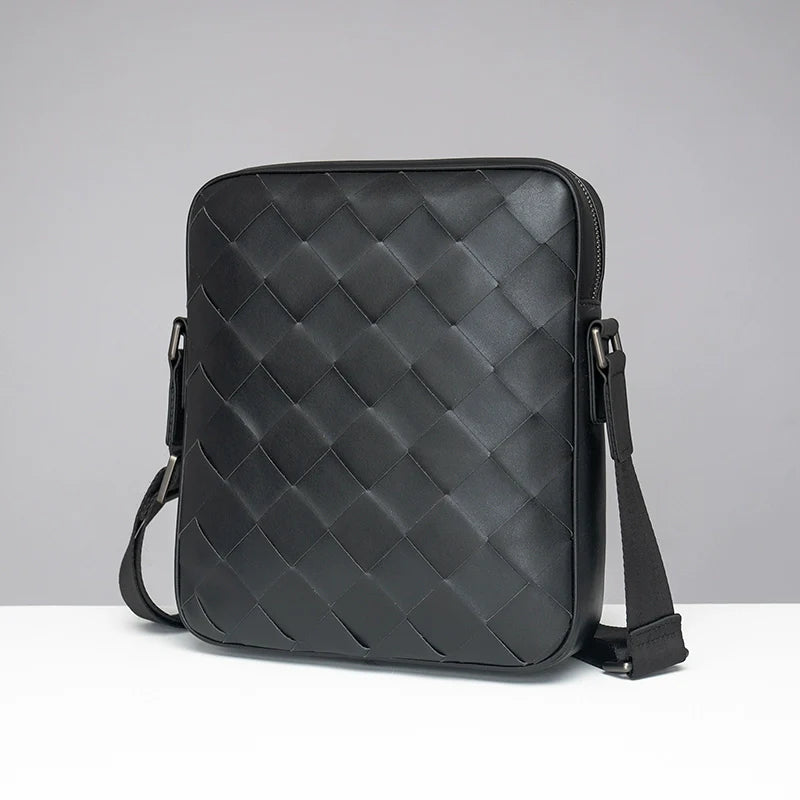 X&BV男包单肩包真皮休闲竖款编织商务男士斜挎包新款时尚潮流背包