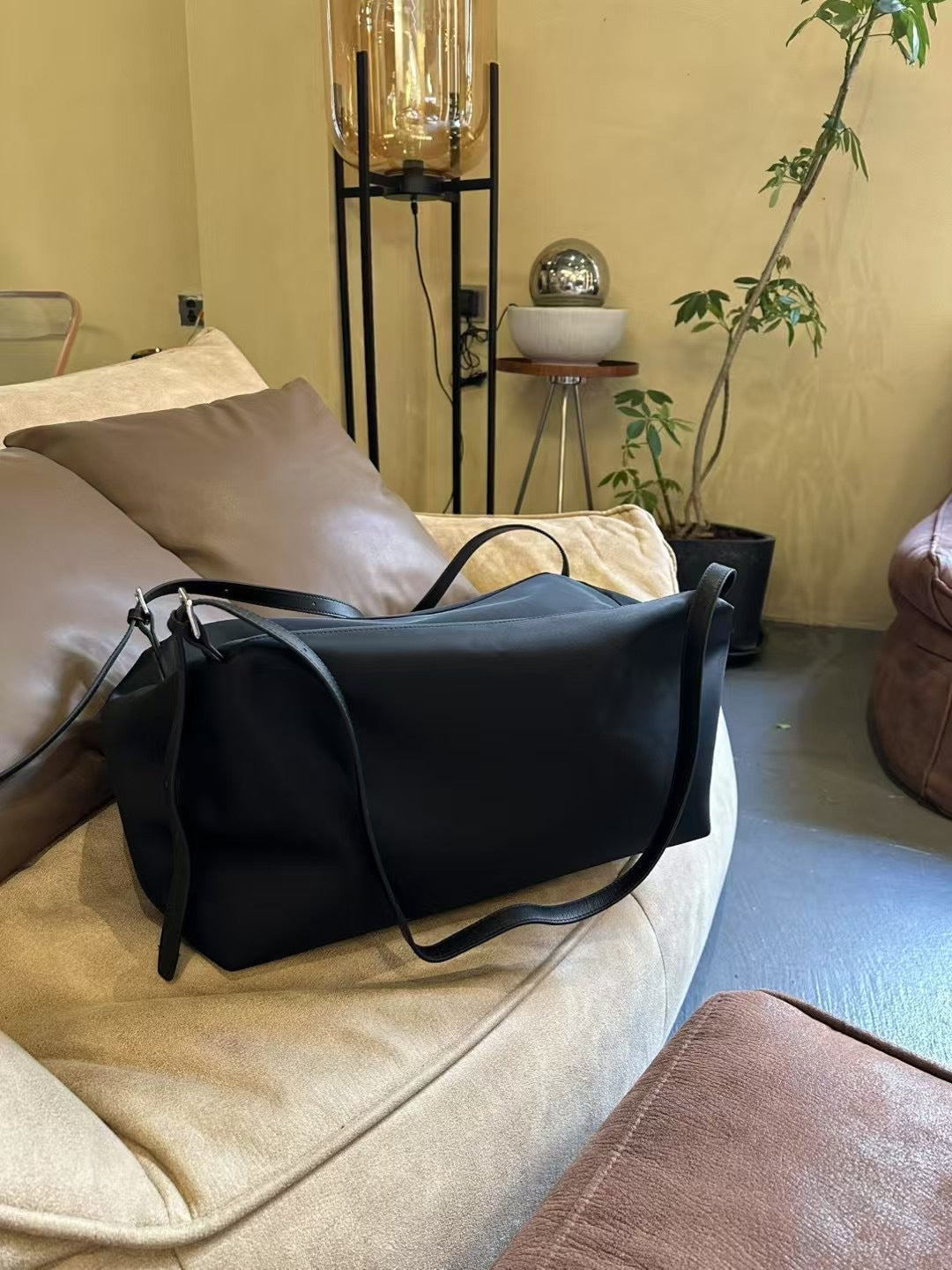 厂家韩版2025日常包包软塌风单肩包大包新款包包女大容量斜挎包