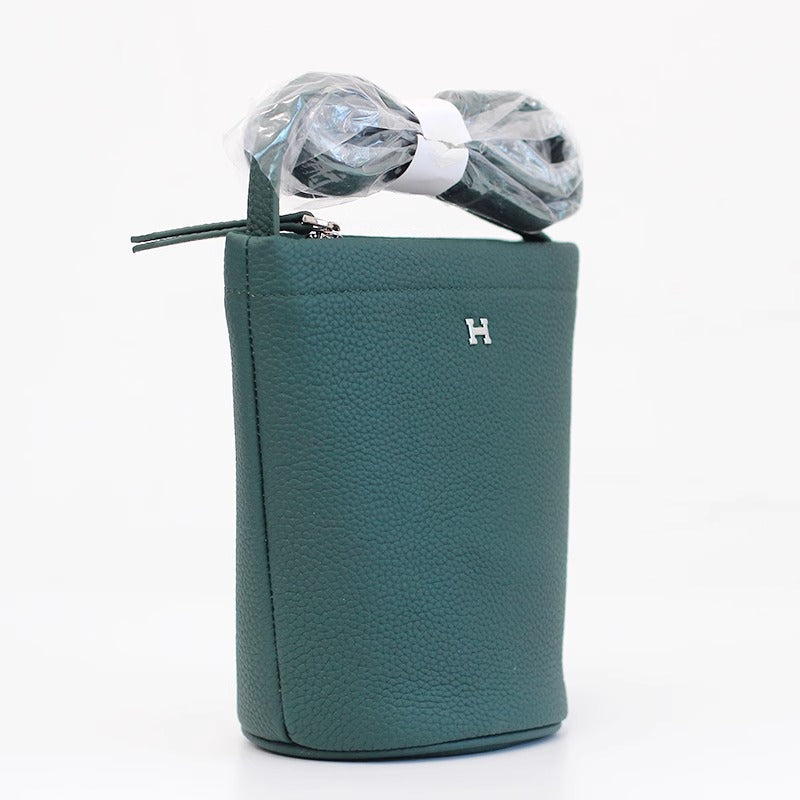 软头层牛皮托特水桶包简约高级时尚真皮单肩斜挎拉链小包包女包潮