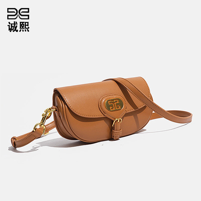 跨境新款时尚马鞍包个性潮流质感新月包复古大容量单肩包斜挎女包