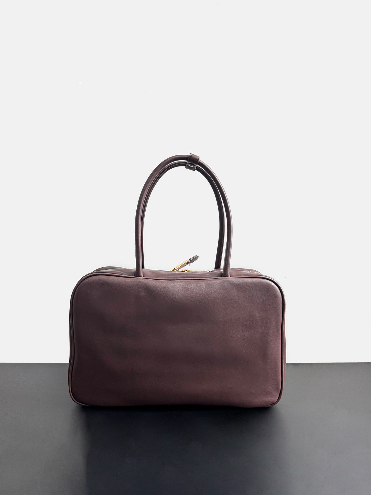 小设计大容量公文包2024新款复古美拉德手提斜挎大包气质单肩包