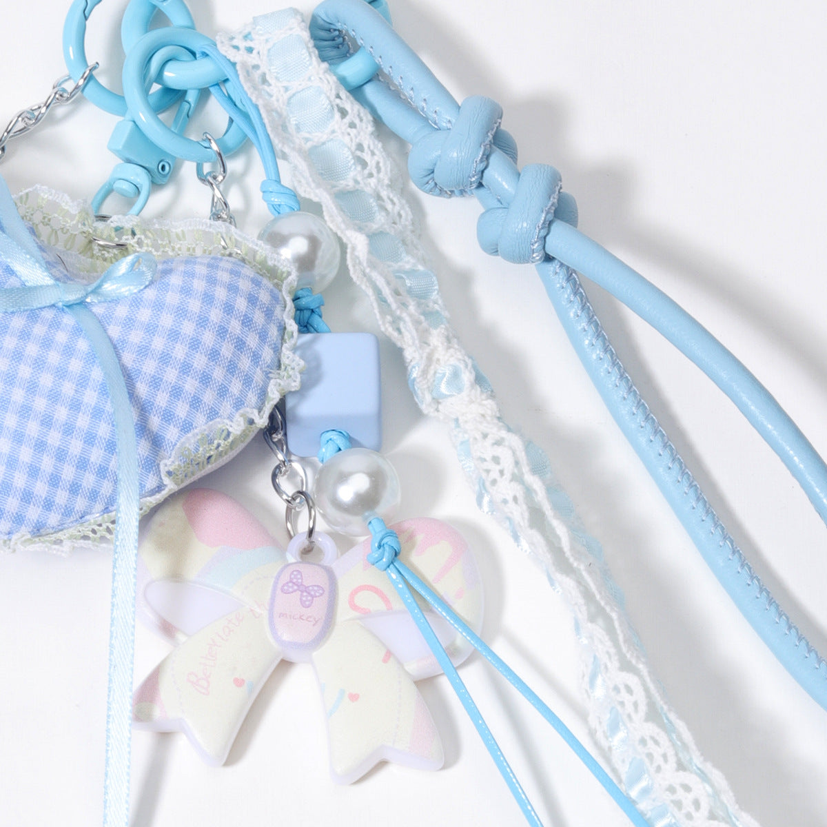 甜美花边爱心双面彩印亚克力蝴蝶结包挂钥匙链钥匙扣包包挂件现货