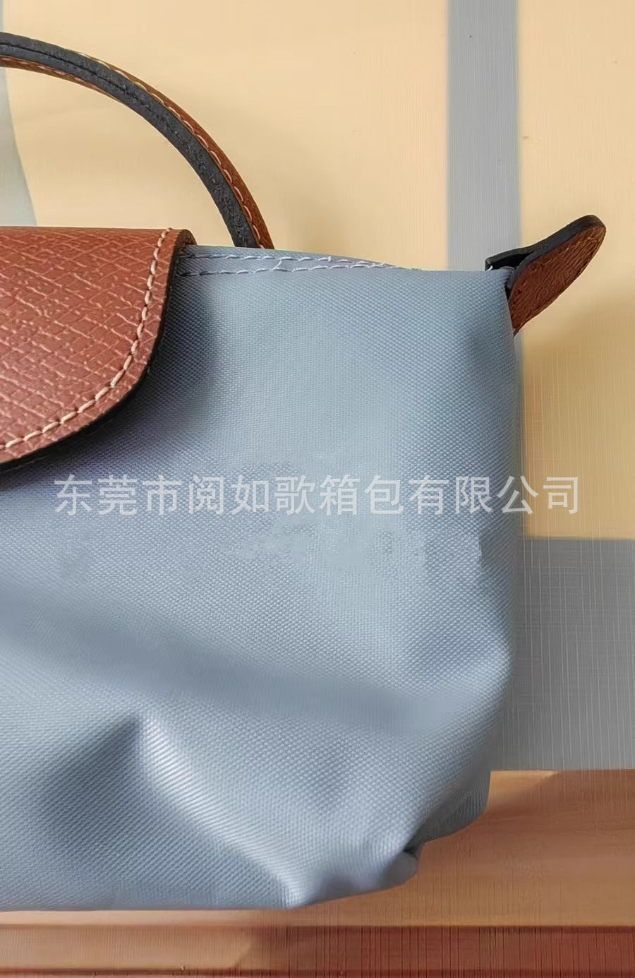 法国夏季新款mini尼龙饺子包单肩斜挎包迷你化妆包百搭手提手机包