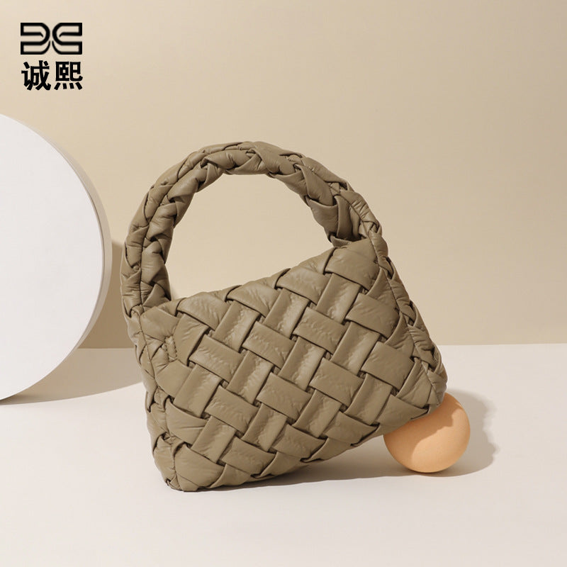 工厂批发夏季新款手工编织包包清新简约女士手提包软皮单肩斜挎包