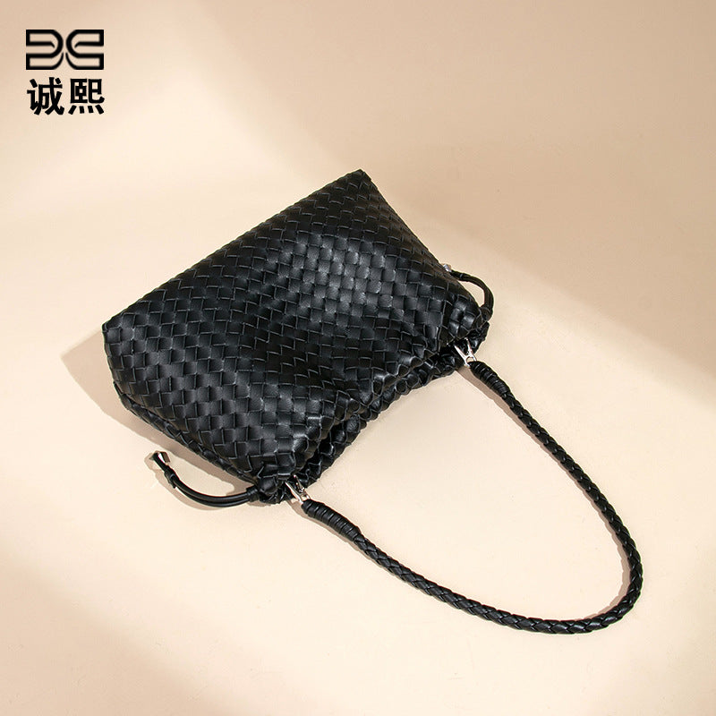 亚马逊新款高级感单肩腋下女包时尚抽绳编织云朵包通勤斜跨法棍包