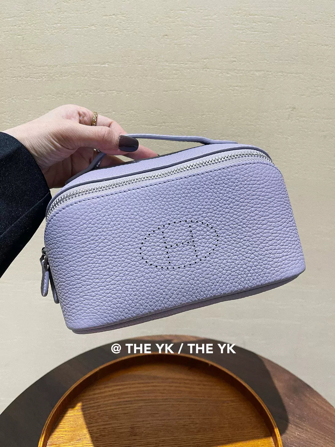 真皮刺绣H化妆包洗漱包旅行出差便捷化妆品口红收纳包大容量手拿