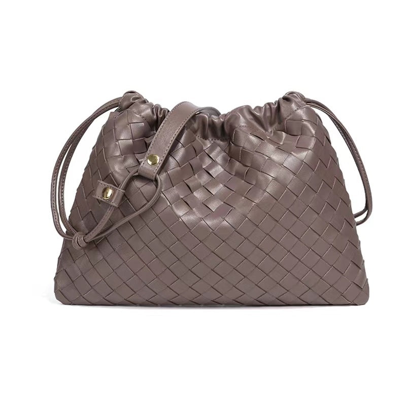 外贸新款福袋单肩女包手工编织包包束口皱褶云朵包时尚复古斜挎包