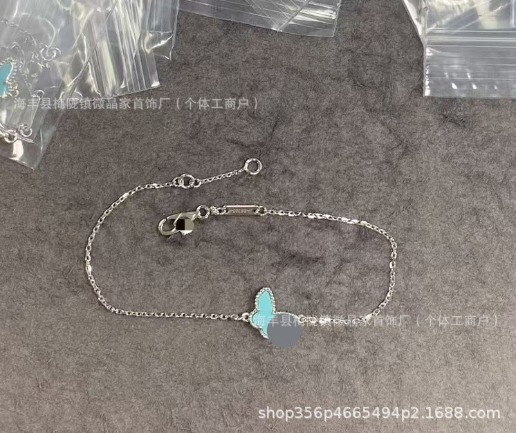 梵家高版桃心红玉髓项链小红心锁骨链时尚小而精致高品质厂家直销