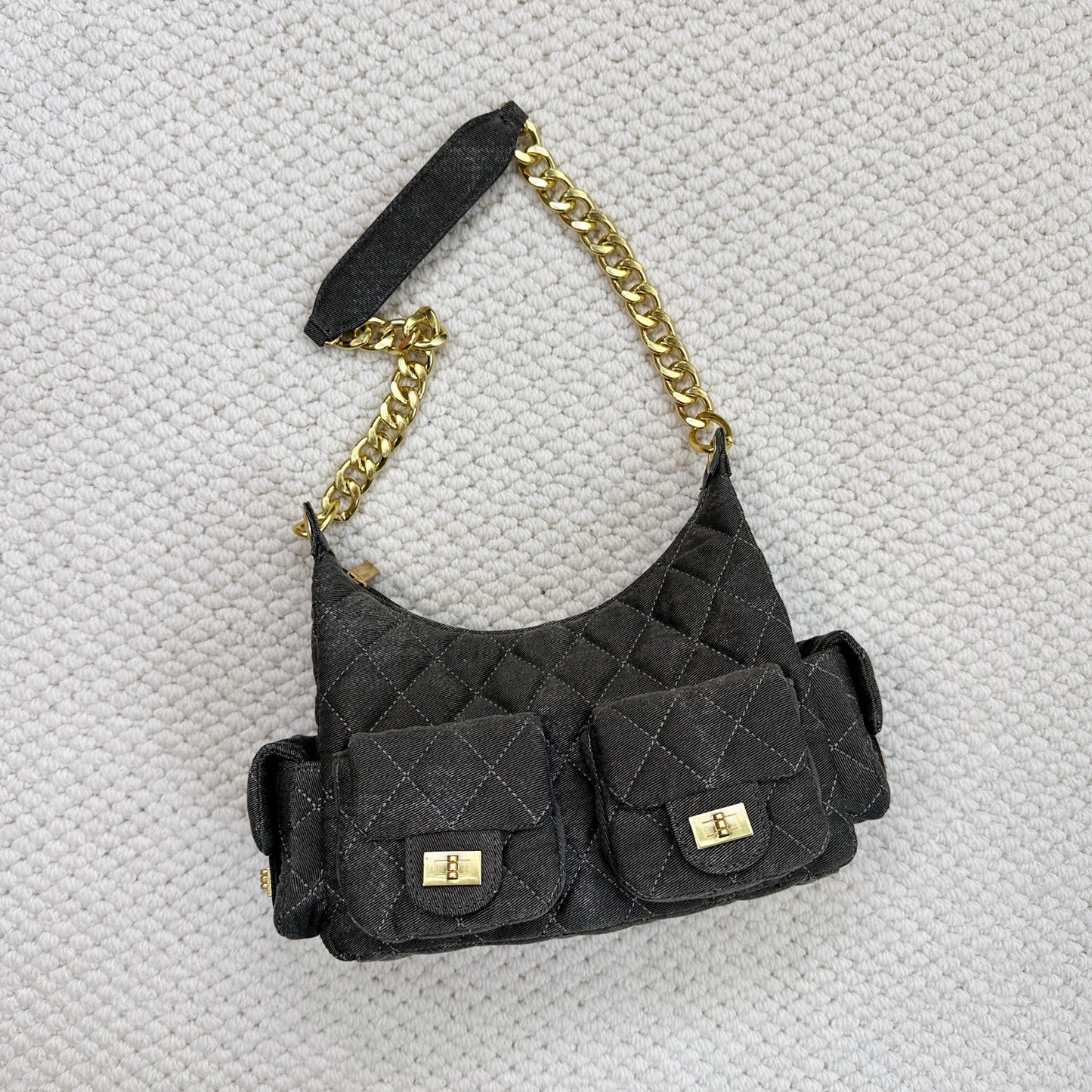 时尚简约小香25C hobo菱格抽绳水桶包复古腋下包单肩手提嬉皮女包