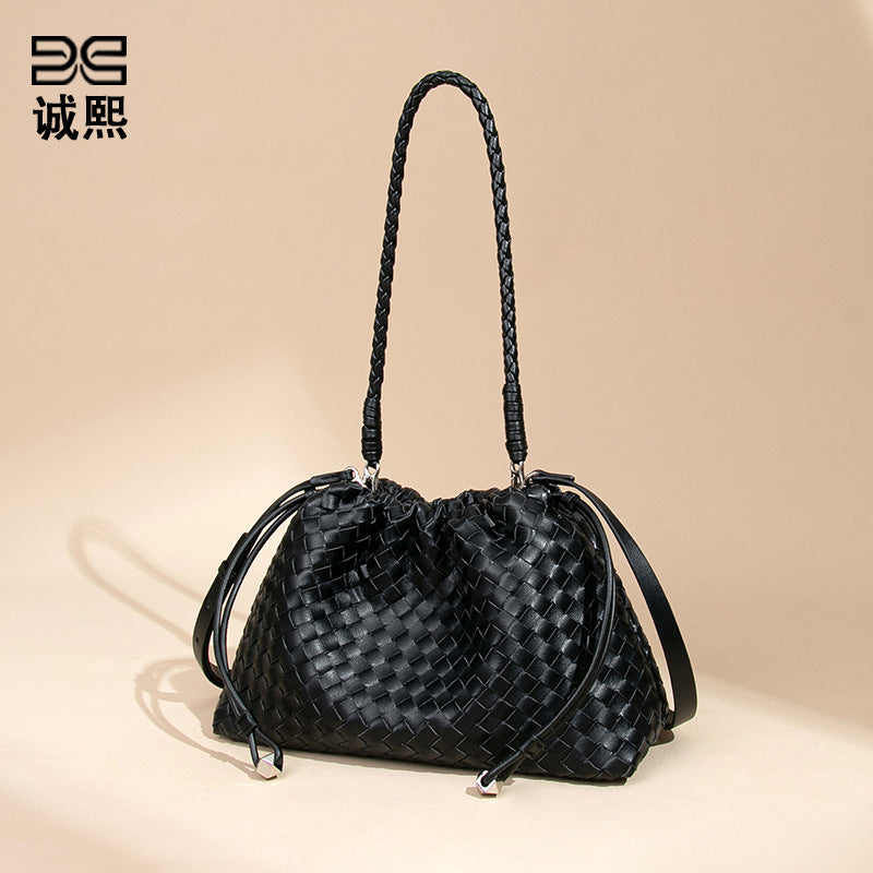 亚马逊新款高级感单肩腋下女包时尚抽绳编织云朵包通勤斜跨法棍包