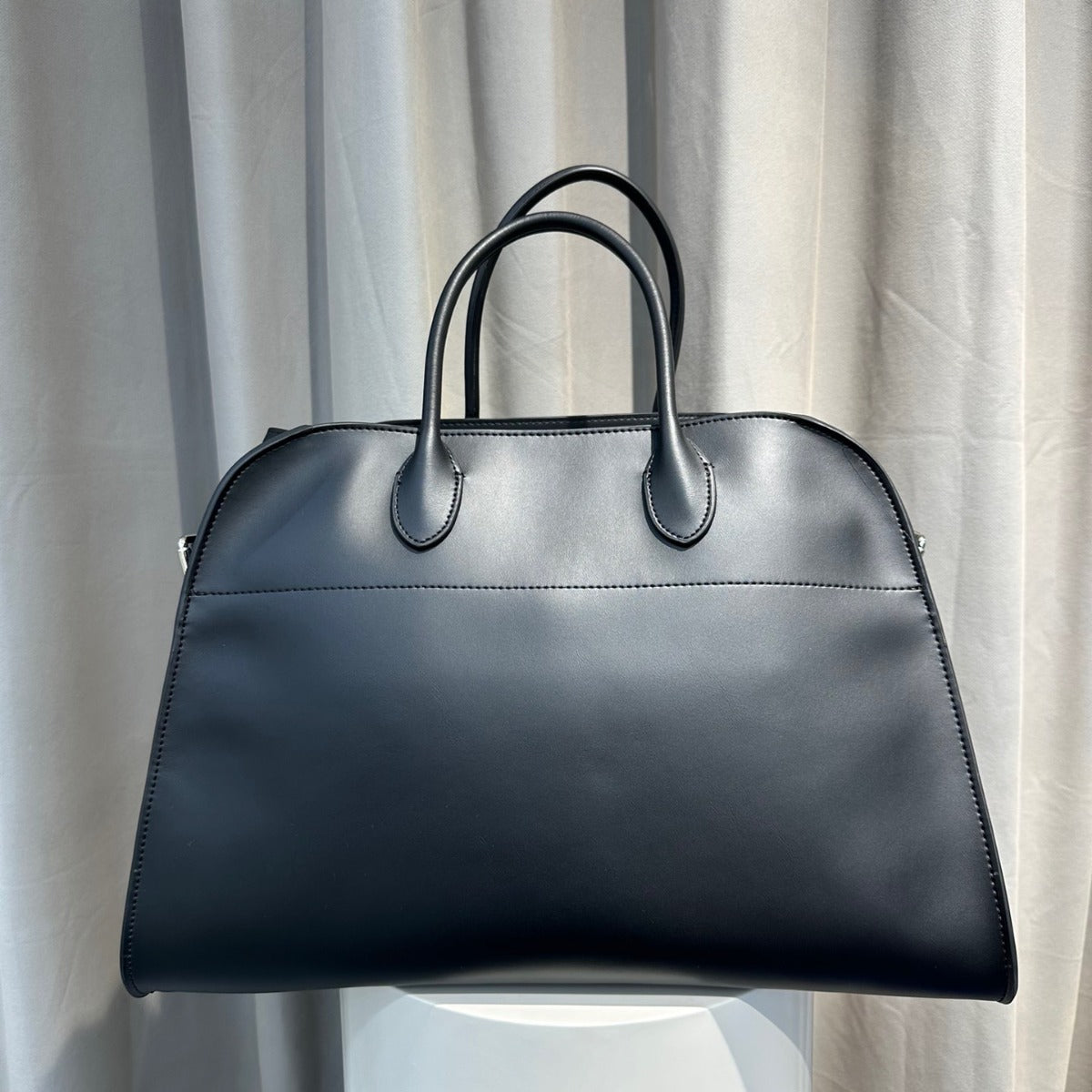 托特包包女士2024新款潮高级感黑色大容量手提公文包春夏通勤大包